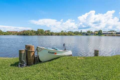 723 MERLINS COURT, TARPON SPRINGS, FL 34689