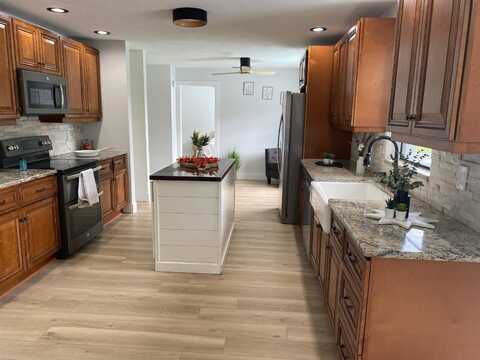 6337 99TH STREET E, BRADENTON, FL 34202