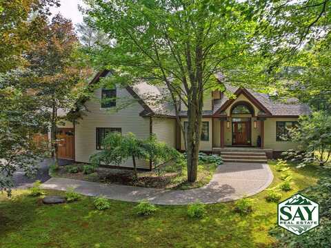 241 Algonquin Drive Drive, Lake Placid, NY 12946