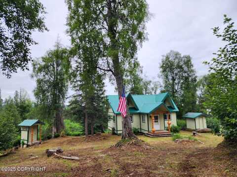 L2 S Back Country Drive, Talkeetna, AK 99676