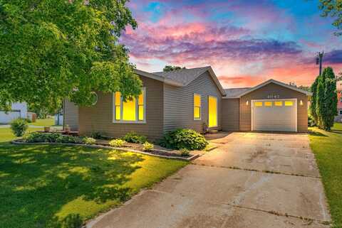 4042 State, Carsonville, MI 48419