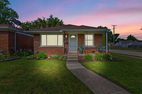 22151 OAKWOOD, Eastpointe, MI 48021