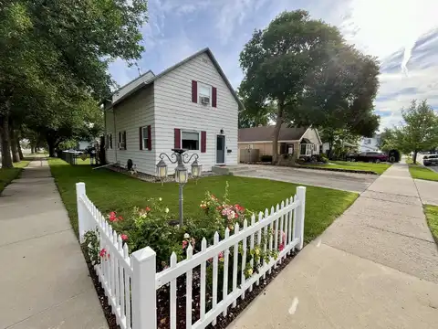 1024 SW 8th Avenue, Aberdeen, SD 57401