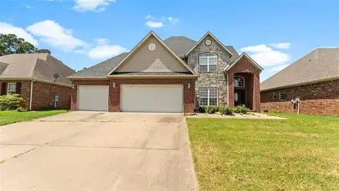 3900 SW Grey Hawk DR, Bentonville, AR 72713