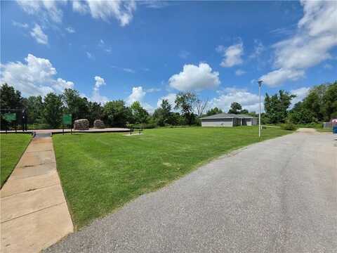 DURHAM PL, Bentonville, AR 72712