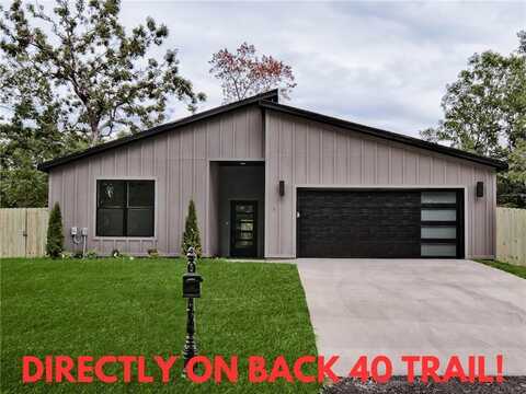 1 Consett LN, Bella Vista, AR 72714