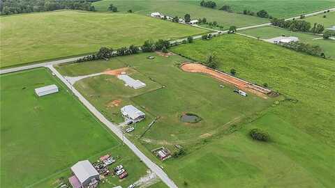 195 Madison 7153, Fayetteville, AR 72703