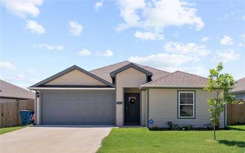 1321 Bates ST, Gentry, AR 72734