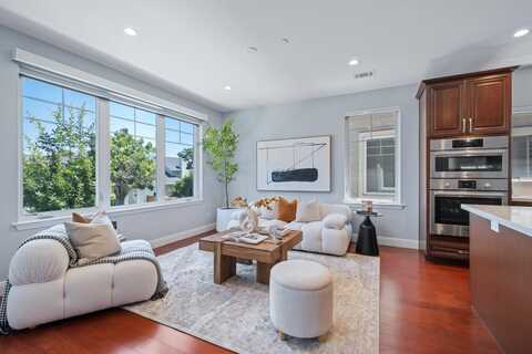 1331 Araujo ST, SAN JOSE, CA 95131