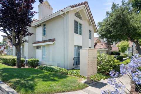7239 Cronin CIR, DUBLIN, CA 94568