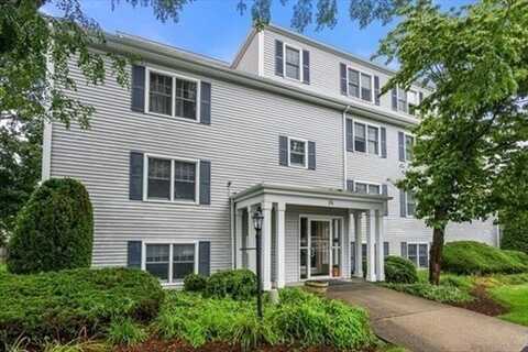14 Webb Pl, Mansfield, MA 02048