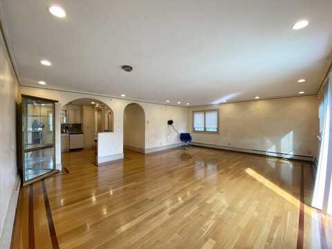 99 St Marys St, Brookline, MA 02446