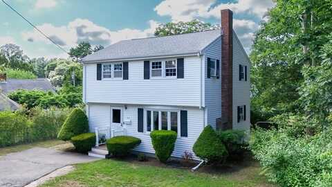 614 S Franklin, Holbrook, MA 02343