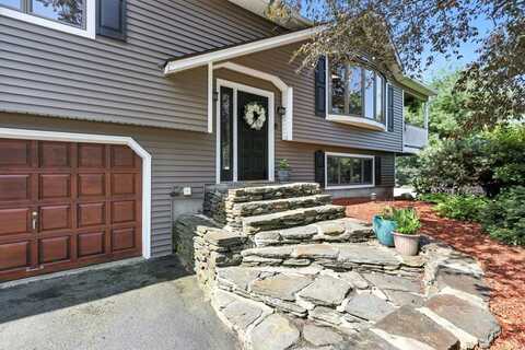 15 Irene Dr, Westfield, MA 01085
