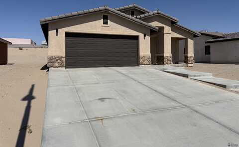 1561 N QUINTERO AVE, San Luis, AZ 85336