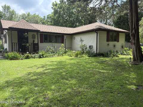 181 E Pleasant Grove Road, Jackson, NJ 08527