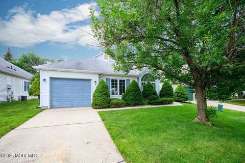 4 Penny Lane, Jackson, NJ 08527