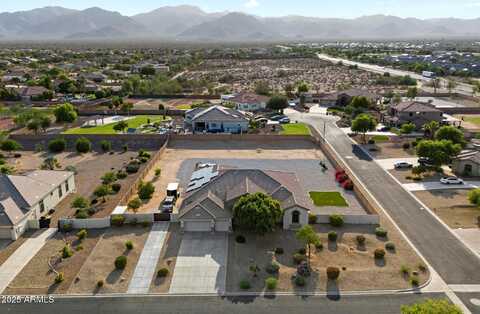 10420 N ERIN Court, Waddell, AZ 85355