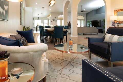 136 E VERA Lane, Tempe, AZ 85284