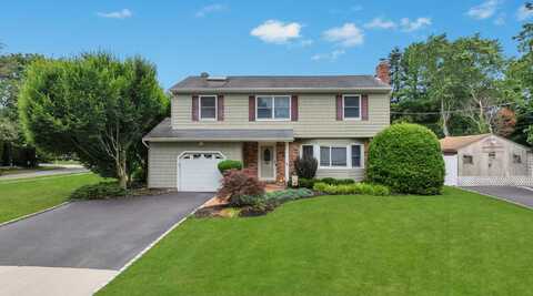 120 Mills Pond Road, Saint James, NY 11780