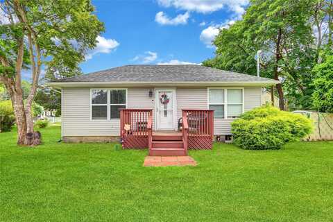 76 Cedar Rd. Road E, Mastic Beach, NY 11951