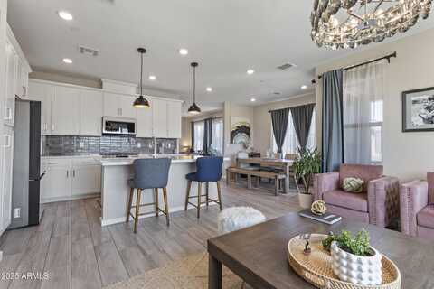 675 E GINKO Avenue, Gilbert, AZ 85297