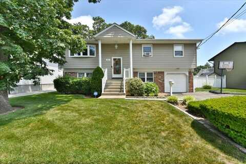 1317 Taft Avenue, Merrick, NY 11566