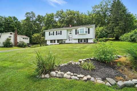 19 Dussenbury Drive, Florida, NY 10921