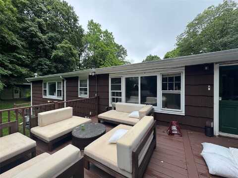 328a E Broadway, Port Jefferson, NY 11777