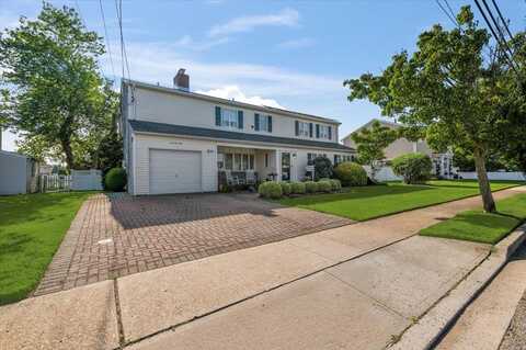 74 Forest Avenue, Massapequa, NY 11758