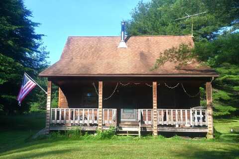 2141 Roundtown Drive, Leeper, PA 16233