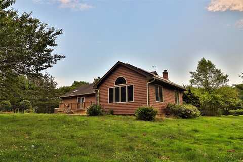 1231 Wading River Manorville Road, Wading River, NY 11792
