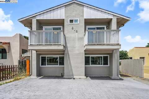 618 Forest Ave, Pacific Grove, CA 93950