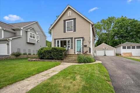907 Illinois Avenue, Saint Charles, IL 60174