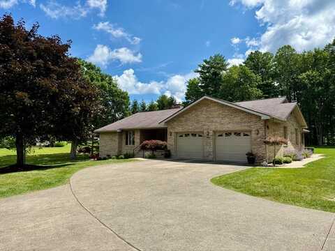 105 Beechwood Drive, BEAVER, WV 25813