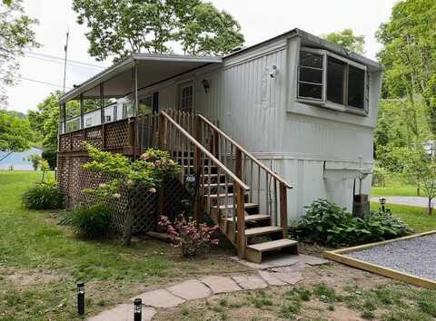 9806 State Route 3 & 12, PENCE SPRINGS, WV 24962