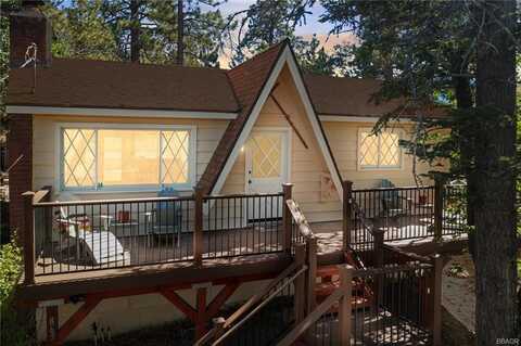 865 Villa Grove Avenue, Big Bear Lake, CA 92315