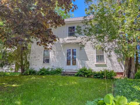 6 Flagg Street, Veazie, ME 04401