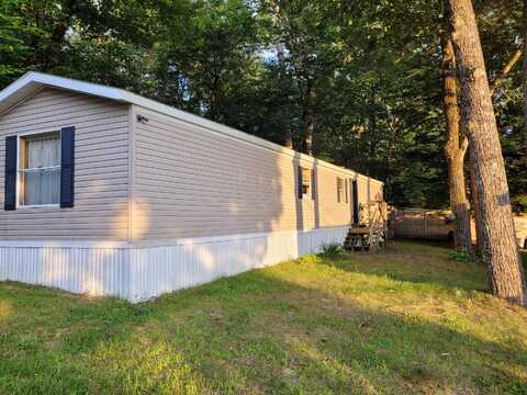 970 Gardiner Road, Wiscasset, ME 04578