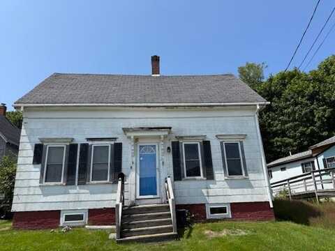 25 Pleasant Street, Lubec, ME 04652