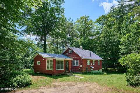 66 Reils Ln, Colrain, MA 01340