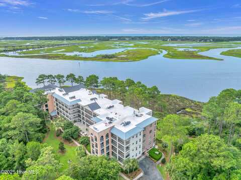 2100 Marsh Grove Lane, Southport, NC 28461