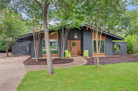 1110 Neal Pickett Drive, College Station, TX 77840