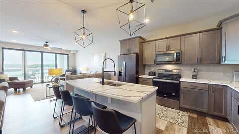 1065 Topsider Lane unit: 404, Osage Beach, MO 65065