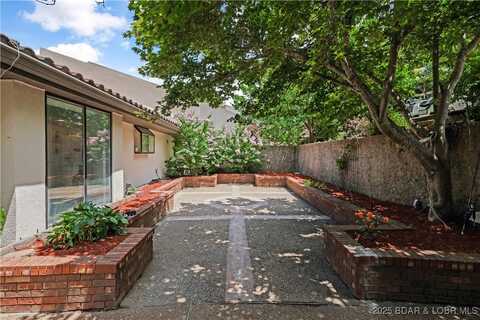 167 Costa Del Sol Drive, Lake Ozark, MO 65049
