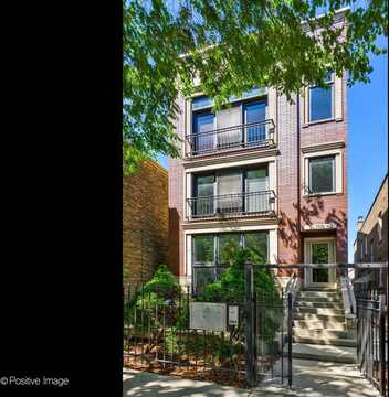 1022 N Wood Street, Chicago, IL 60622
