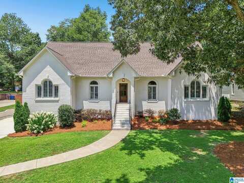 309 PALACE DRIVE, TRUSSVILLE, AL 35173