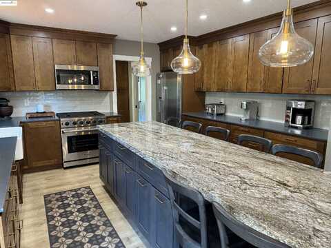 14535 Lake Vista Drive, Sonora, CA 95370