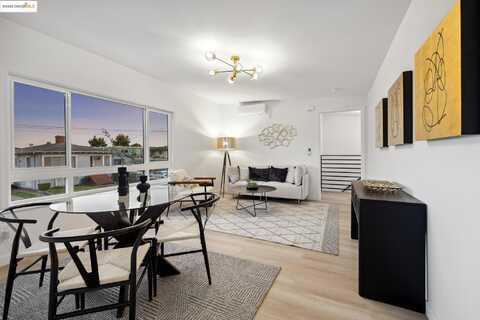 904 41st St, Oakland, CA 94608