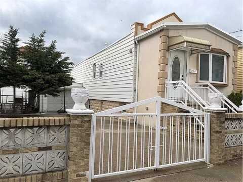 472 Lake Street, Brooklyn, NY 11223